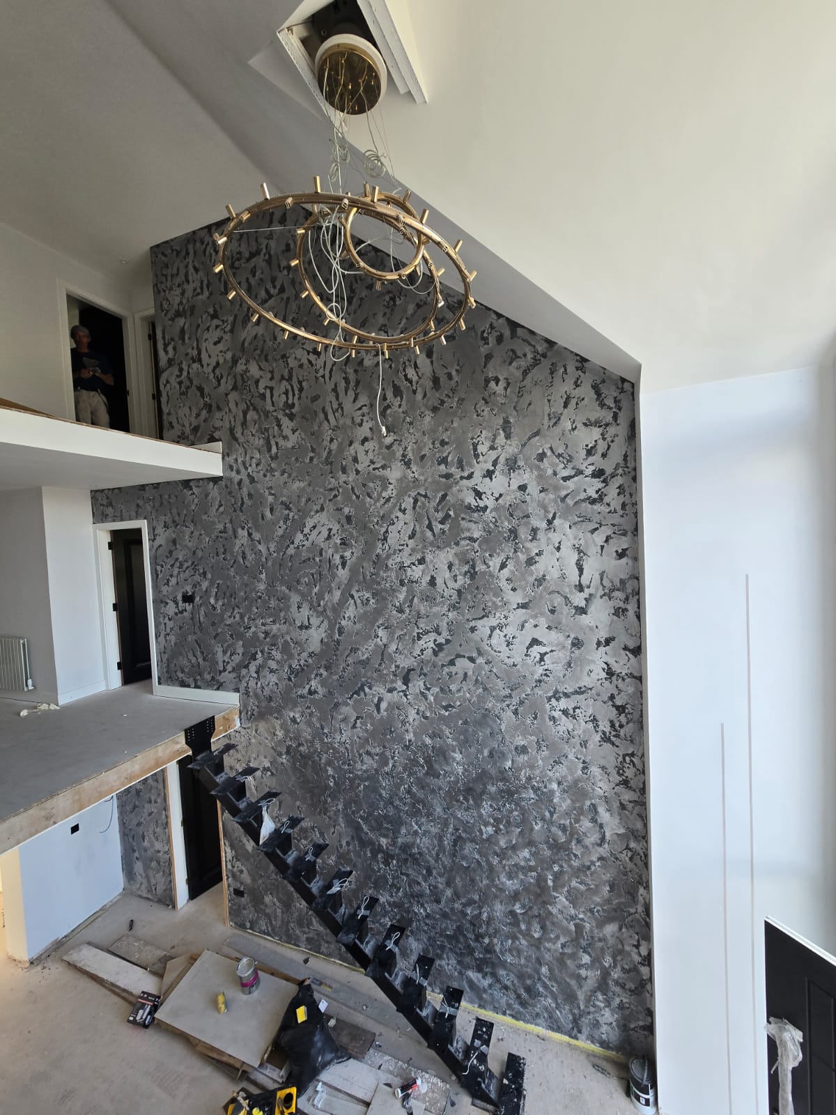 Artisan wall finish